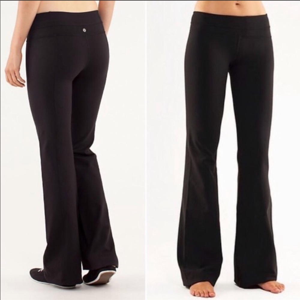 Like New LuLuLemon Wide leg yoga pants Size 4